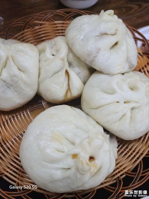 【隨處精彩】日常隨拍吃驢肉