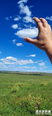 烏蘭布統(tǒng)大草原