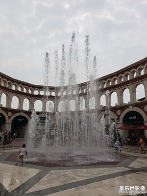 【再見(jiàn)夏天】+音樂(lè)??噴泉