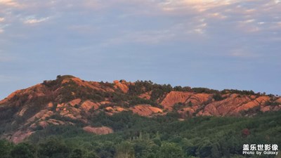 別定義我，我顛覆想象。