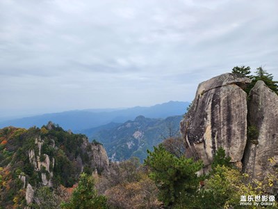 【賞秋正當(dāng)時】+爬山賞秋色