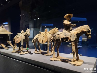 【精彩瞬間】鄂爾多斯博物館中的記憶