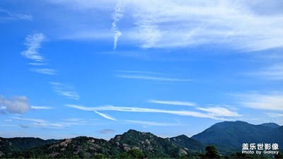 抬頭看 天上就是光