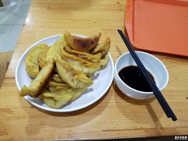 日常逛南京牛肉鍋貼不錯過??