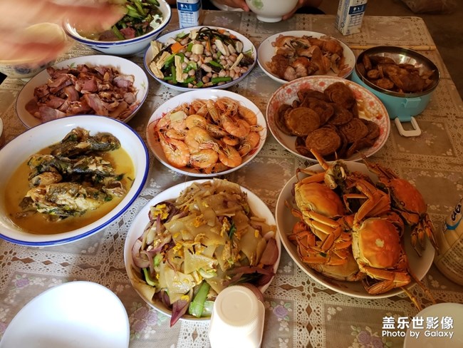 明天就能吃到大餐啦