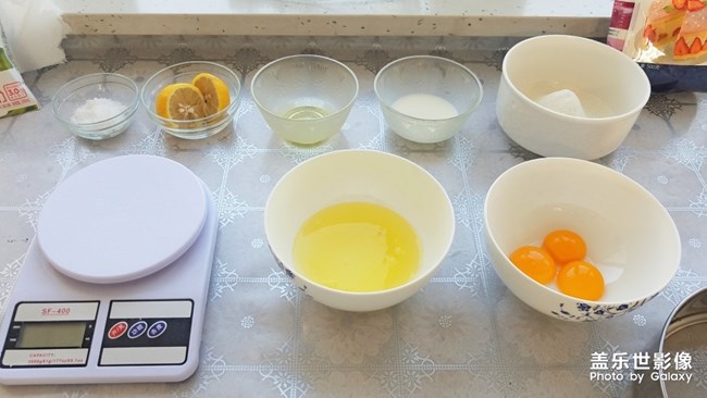 【今日份美食】樹(shù)莓醬配黃蛋卷