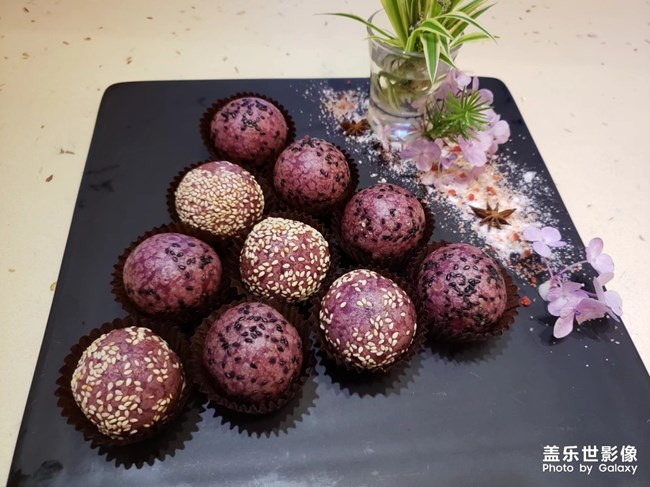 唯愛與美食不可辜負(fù)
