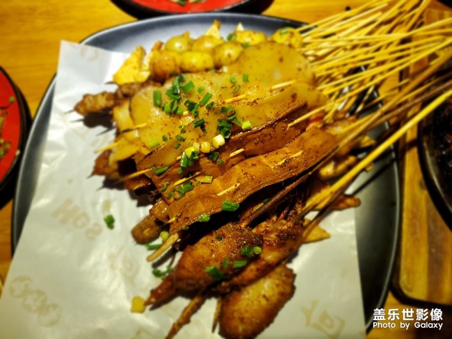 唯美食與電影不可辜負