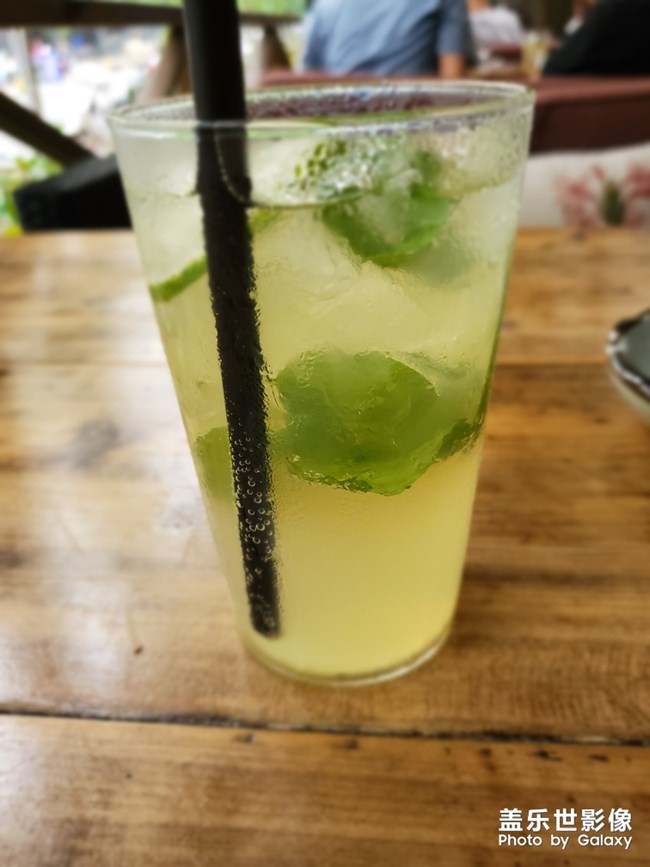 唯獨(dú)美食與電影不可辜負(fù)