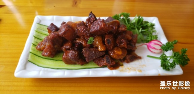 看到好吃的就餓