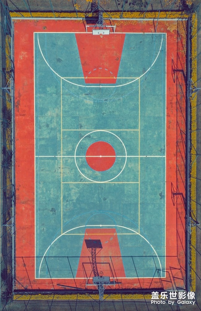 好了幾張好看的壁紙分享一下