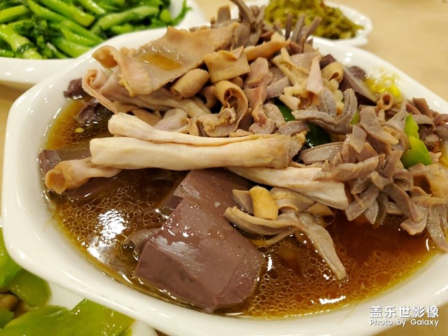 試拍一下美食