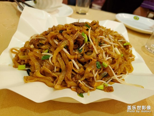 試拍一下美食