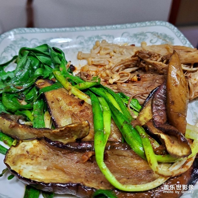 燒烤店不開(kāi)門，自己做點(diǎn)，解解饞