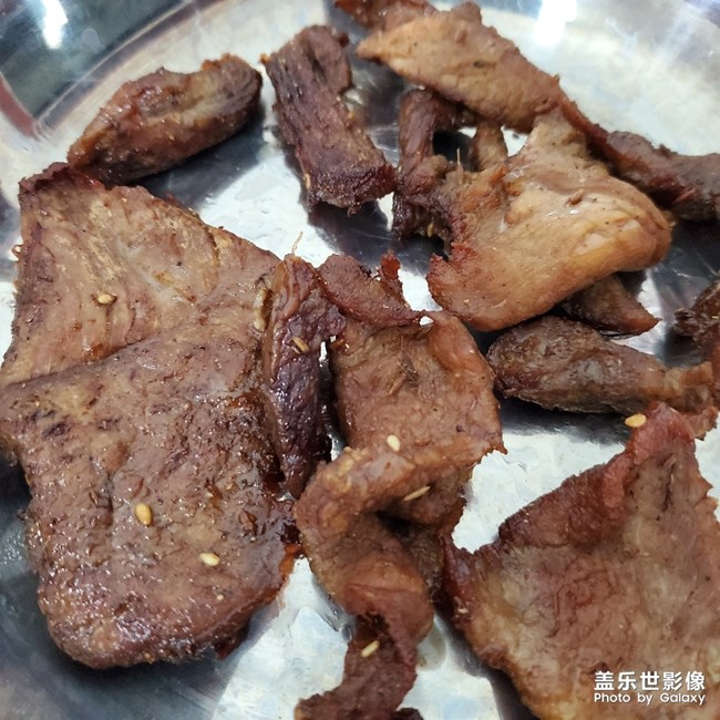 燒烤店不開(kāi)門，自己做點(diǎn)，解解饞