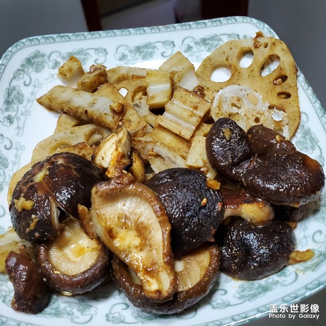 燒烤店不開(kāi)門，自己做點(diǎn)，解解饞