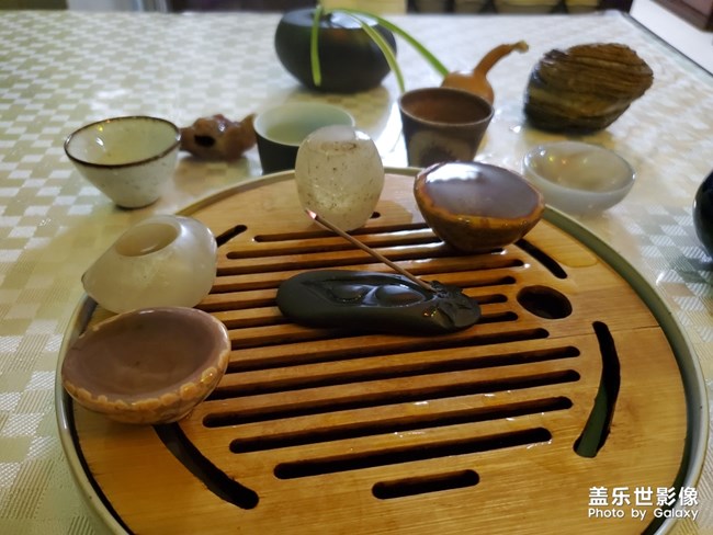 方寸中都是天然美石