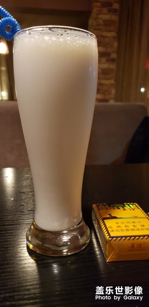 一杯不加糖的苦咖啡