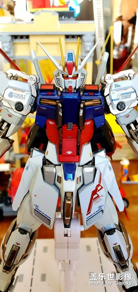 萬代METAL BUILD強(qiáng)襲