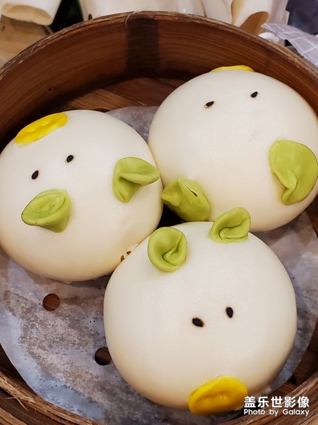 小點(diǎn)心隨便來兩道
