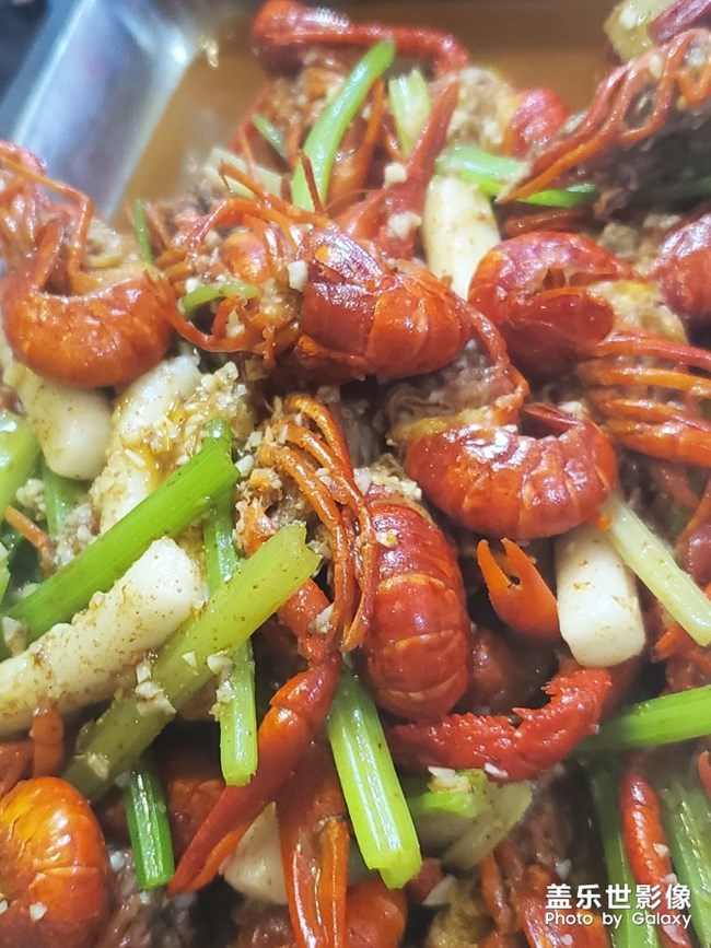 小點(diǎn)心隨便來兩道