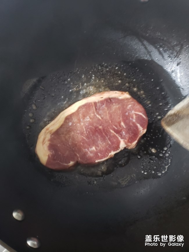 在家做個牛排
