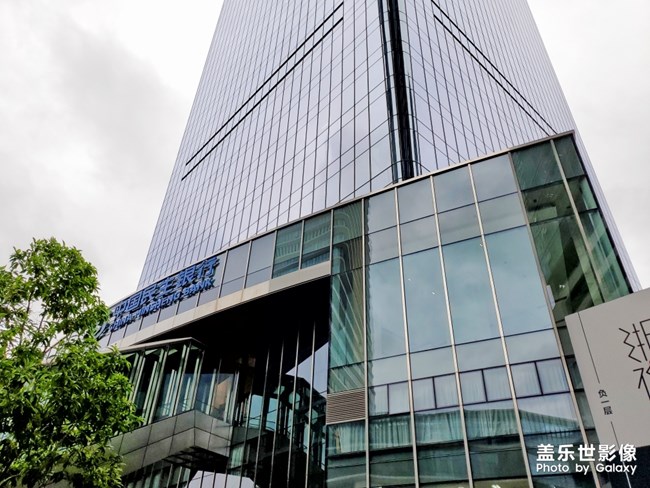 新增的這個(gè)AI攝影功能很好