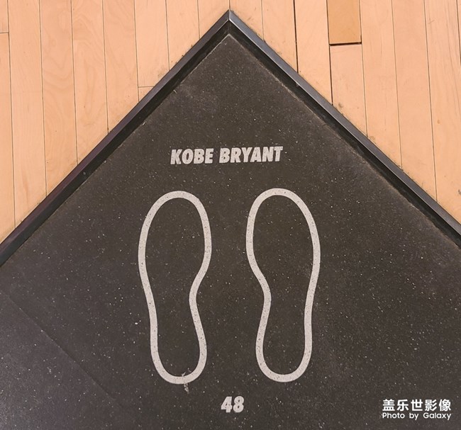 老大的鞋碼！