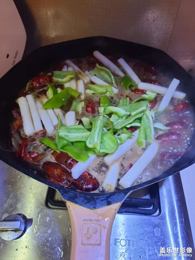 今天給家人做一個(gè)小龍蝦