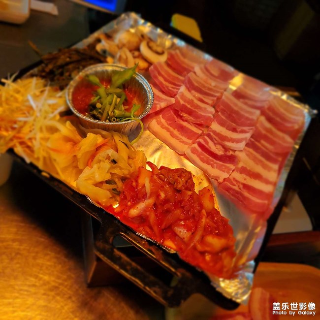 生活不就是吃吃喝喝