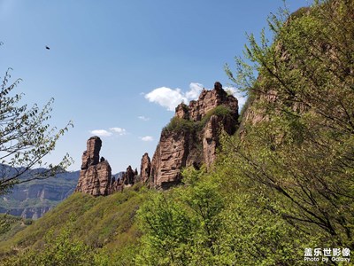 最?lèi)?ài)九女峰