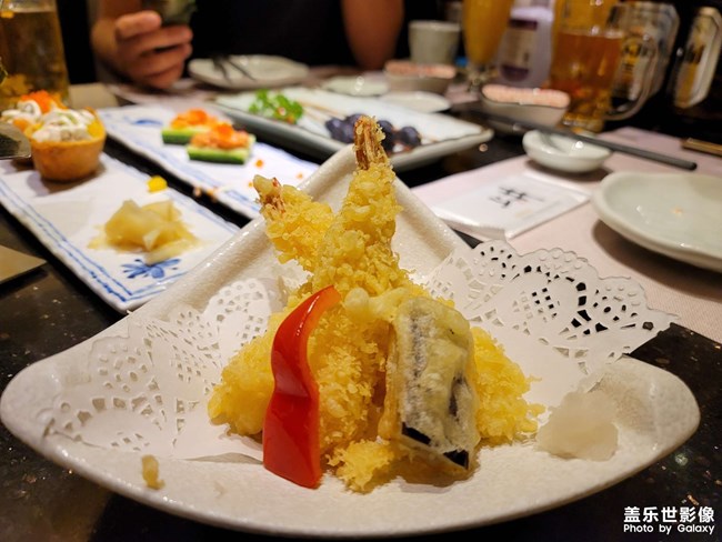 請同學(xué)吃點(diǎn)精致料理