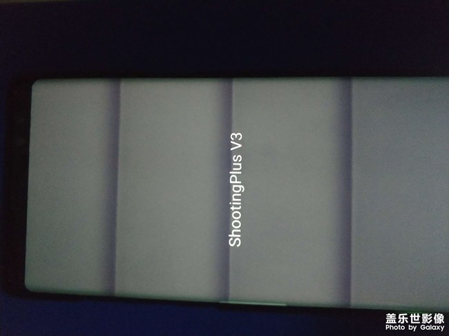 三星note 8屏幕出現(xiàn)波紋怎么辦，授權(quán)店說沒問題