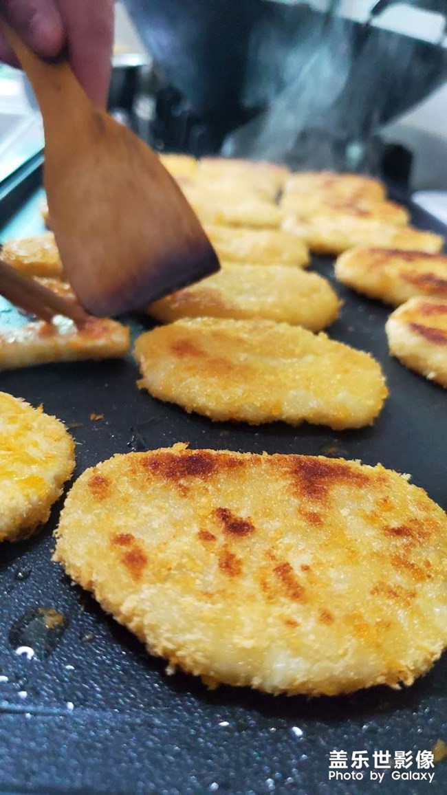 舌尖上的幸?！O(píng)果粑粑