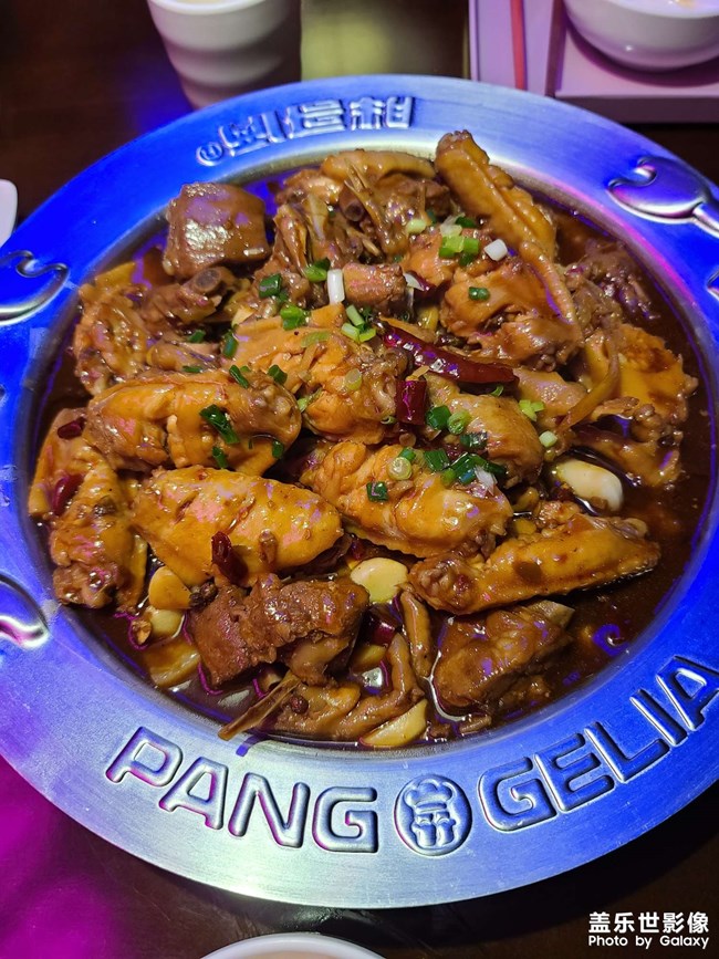 這次都是吃的。