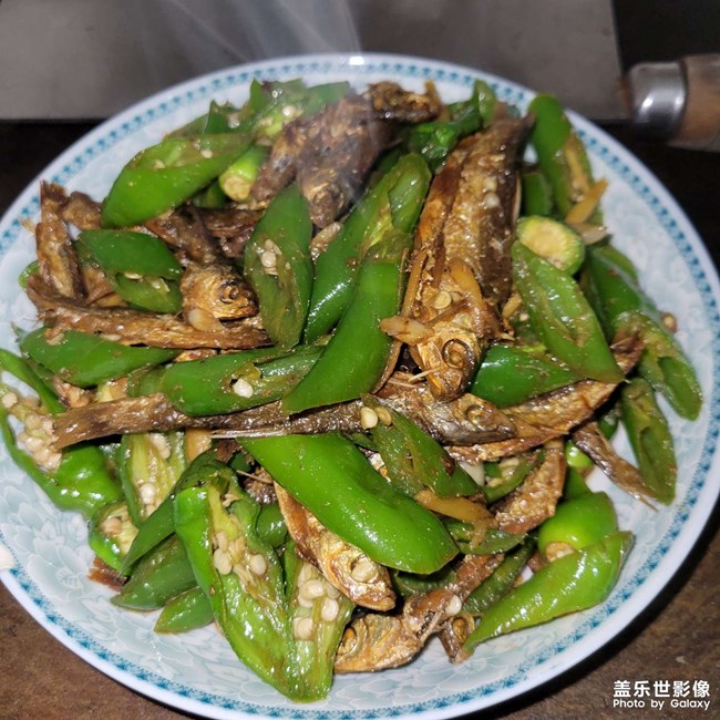 #廚房日記 【鍋烤魚(yú)炒青椒】篇