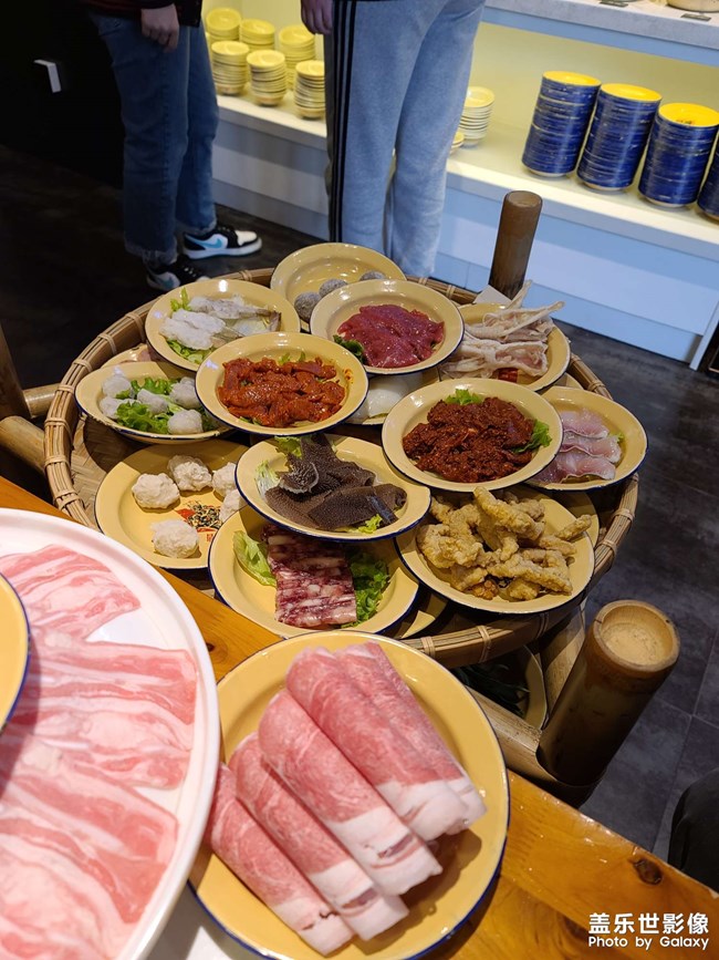 快樂(lè)不就是吃吃吃嘛