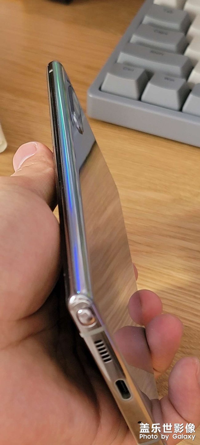 來一組N10+的特寫