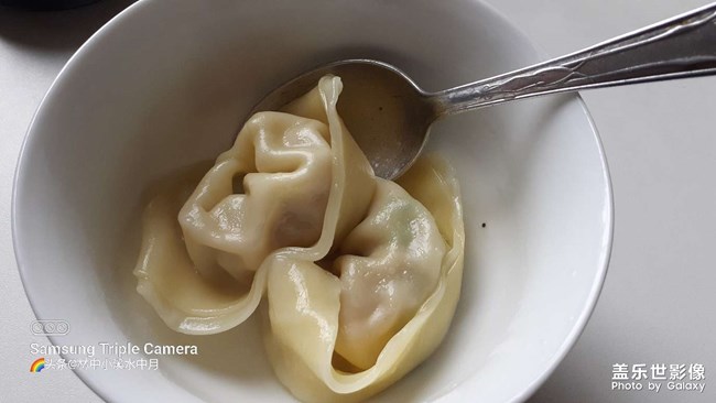 午餐愉快