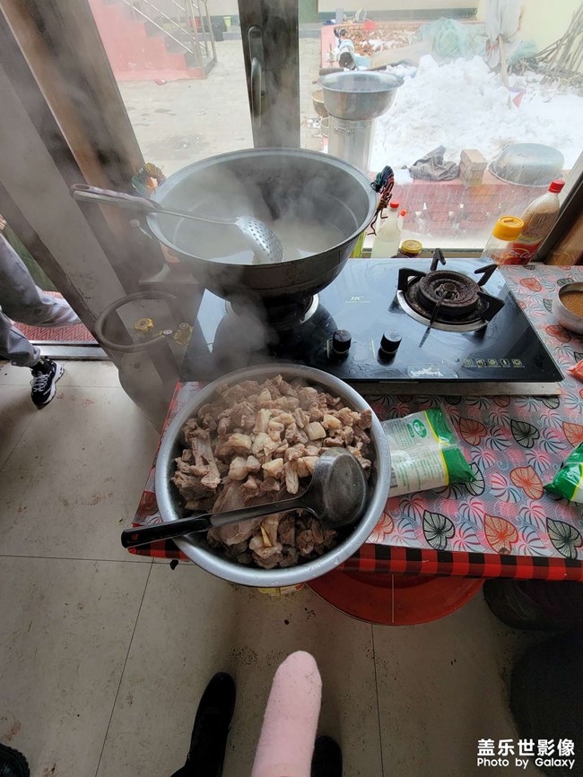 羊肉羊蹄羊頭美滋滋！