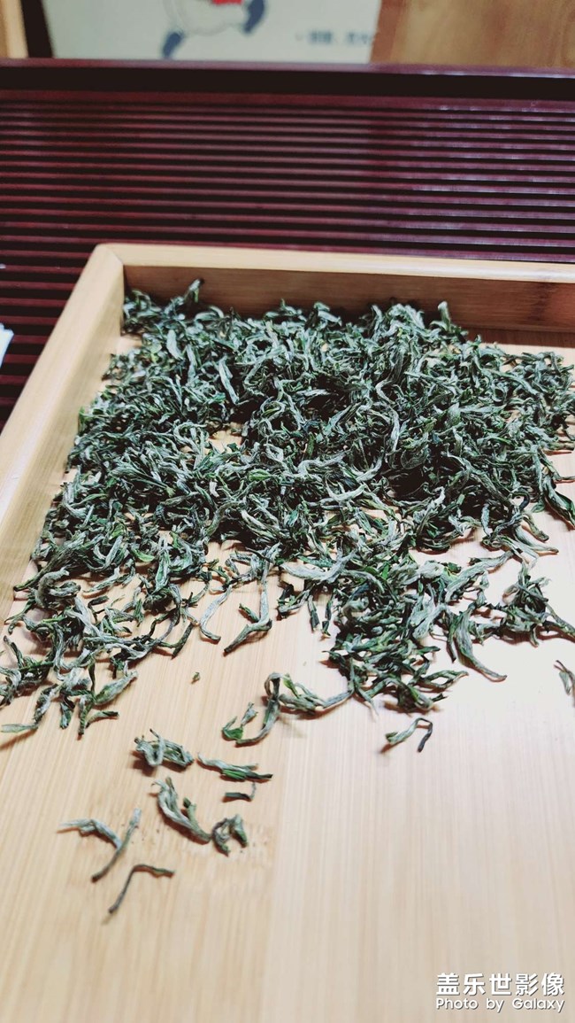 圖片模糊，解析度不行，還不如4年前的華為mate20Pr