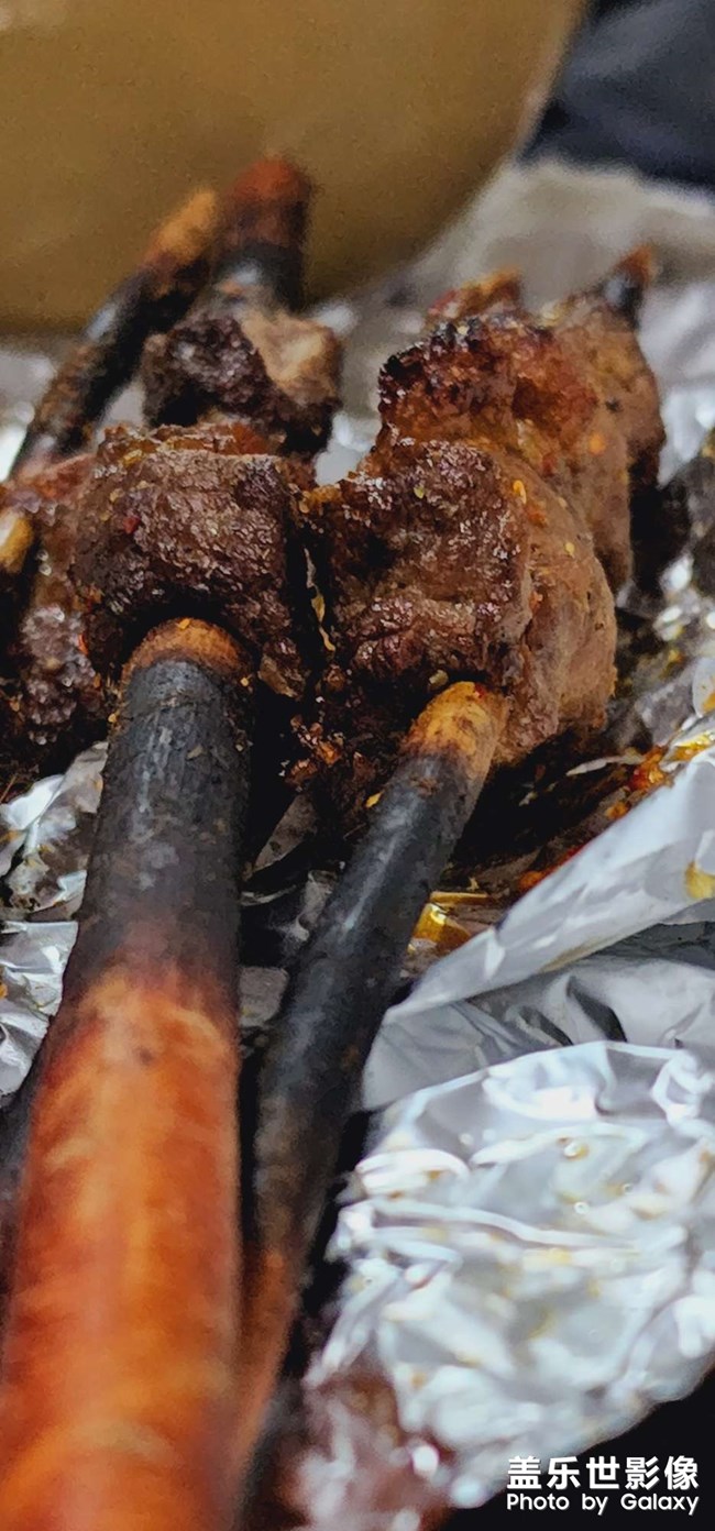 正宗紅柳烤肉，就是那個味??
