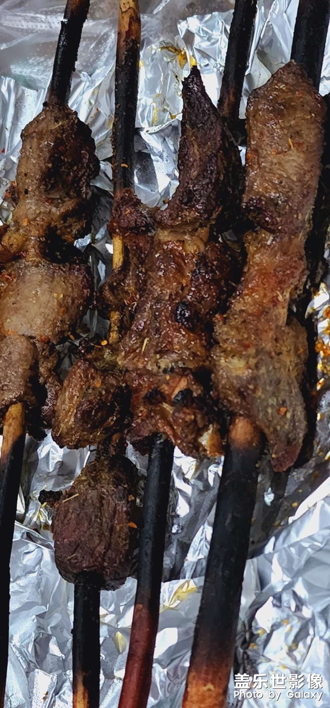 正宗紅柳烤肉，就是那個味??