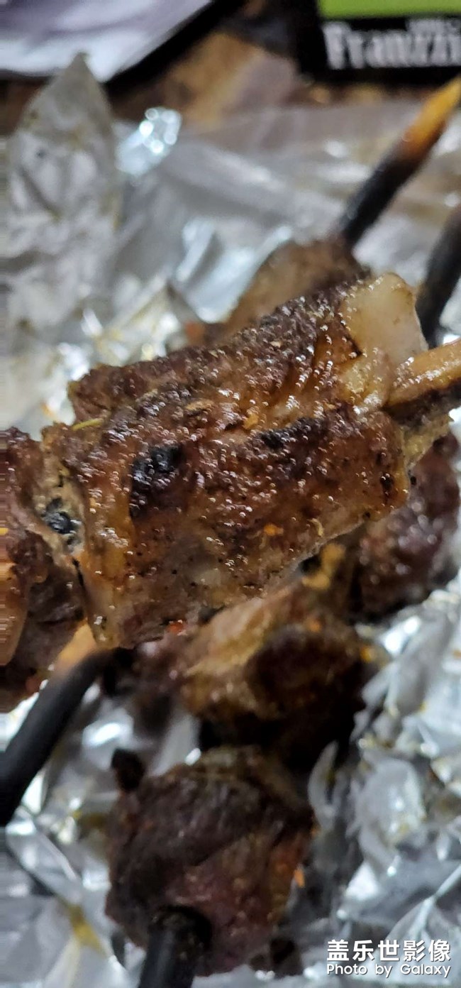 正宗紅柳烤肉，就是那個味??