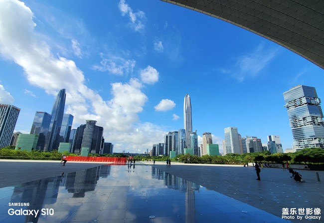 大潮起珠江共和國優(yōu)等生