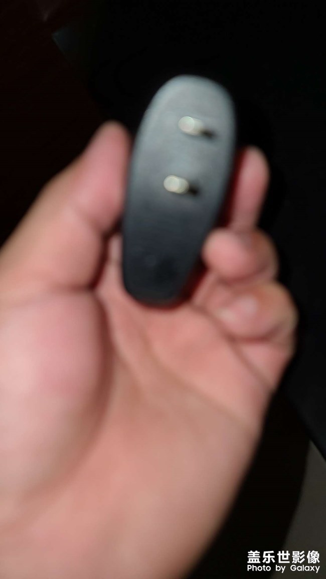 s20u晚上怎么拍不出一張清晰的照片啊，怎么回事？