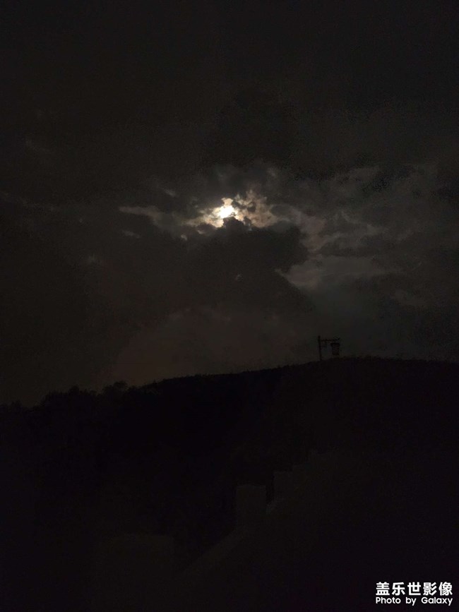 家鄉(xiāng)夜空