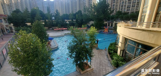 天太熱，游會泳