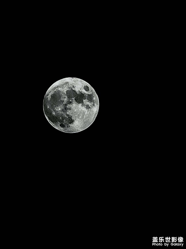 中秋月亮