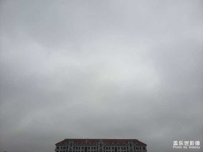 臺風(fēng)天的云感覺沒有啊